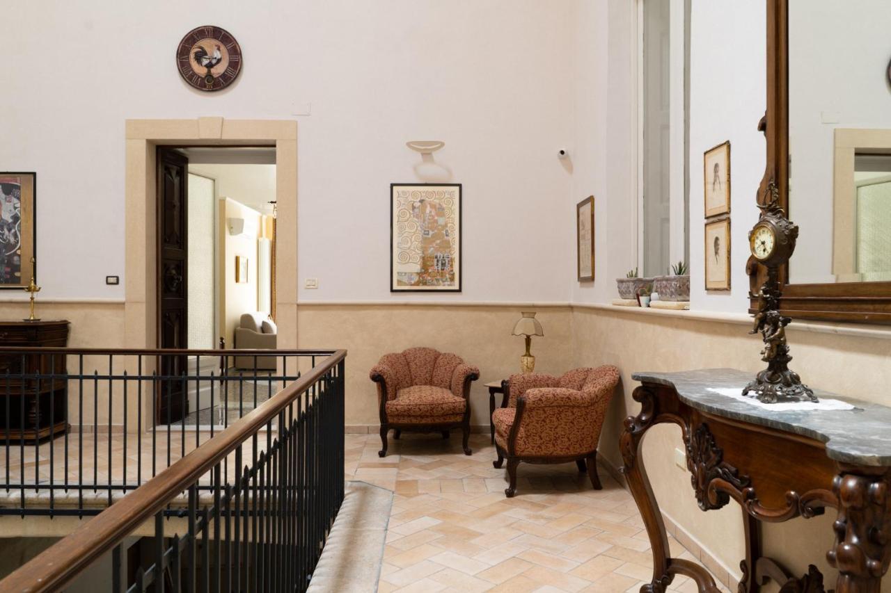 B&B Giardino Delle Delizie グラヴィーナ・イン・プーリア エクステリア 写真