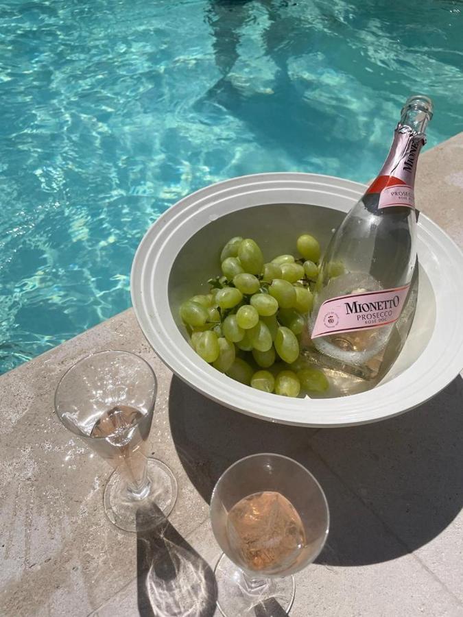 B&B Giardino Delle Delizie グラヴィーナ・イン・プーリア エクステリア 写真