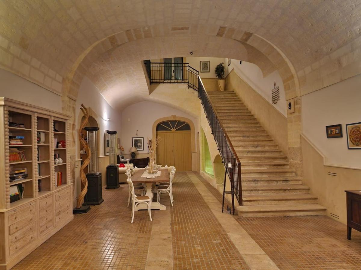 B&B Giardino Delle Delizie グラヴィーナ・イン・プーリア エクステリア 写真